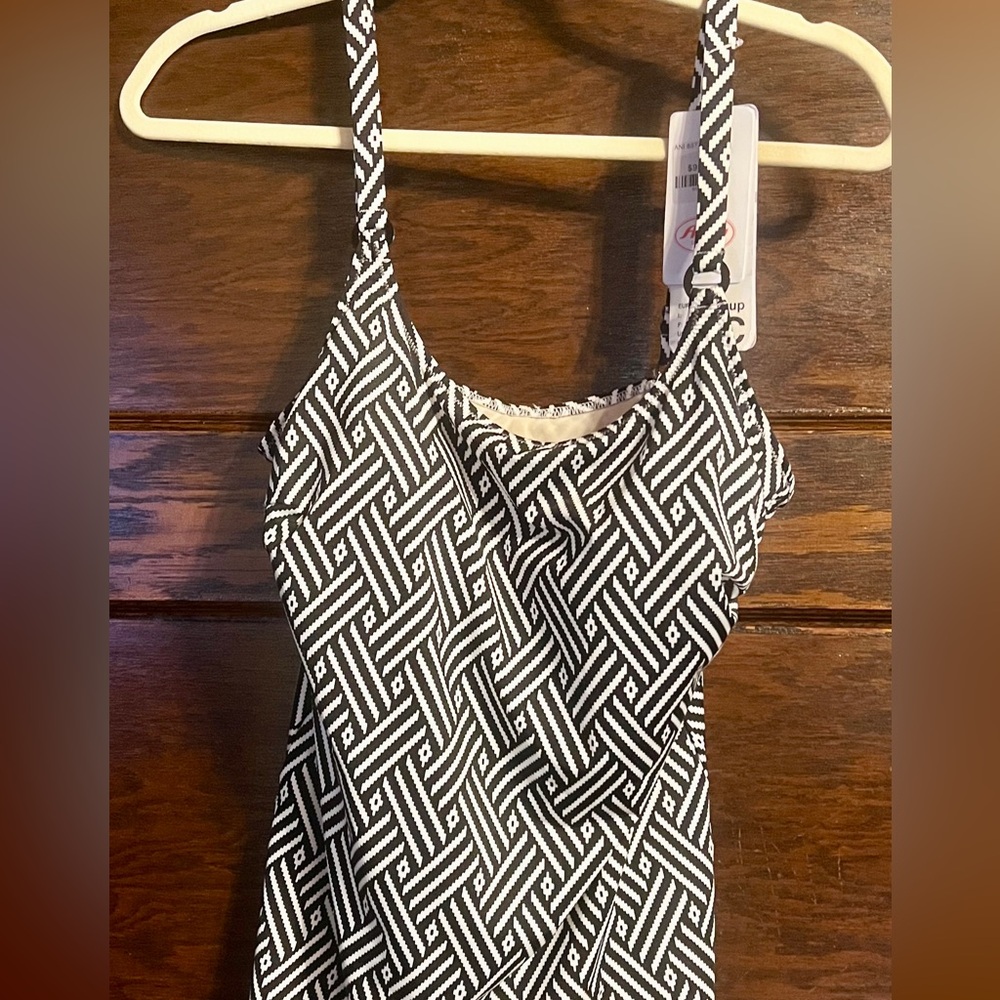 Anita Black and White Wrap Tank Swim Camisole, Size 10, NWT